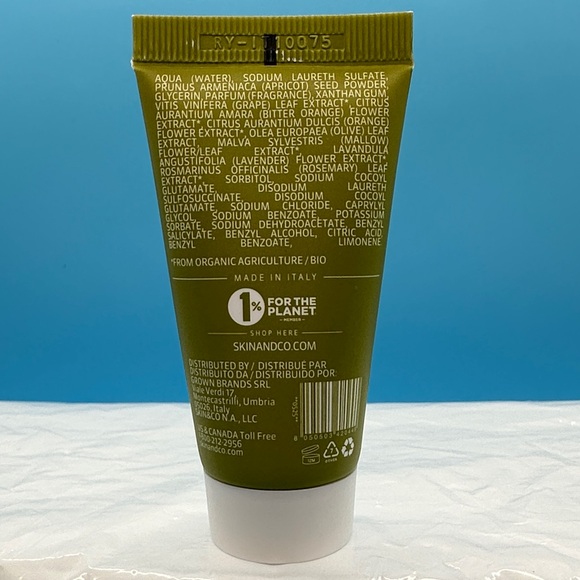 3/$15🌼 Skin&Co Green Tuscan Grape Body Scrub - Picture 2 of 3